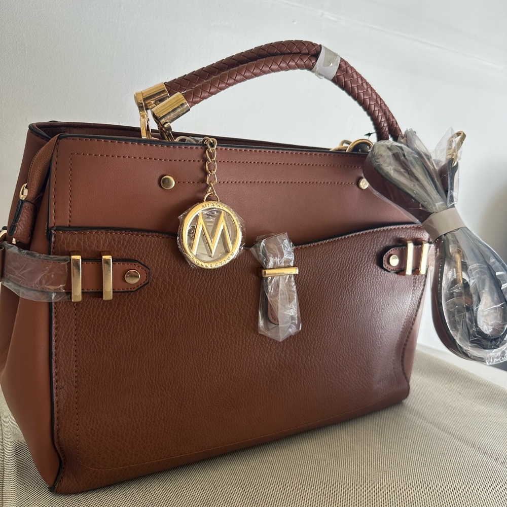 NWT MIA K. Collection Women's Leather Brown Handbag/Crossbody with Wristlet - Picture 12 of 15